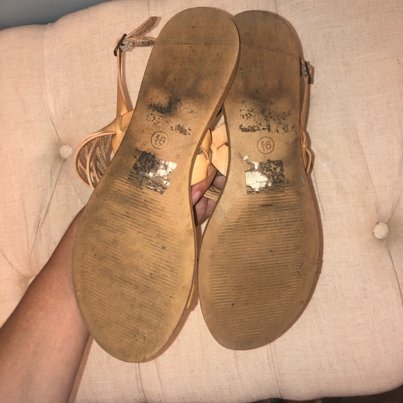 Faryl tan braided two strap sandals! Size 9.5! - Picture 6 of 9
